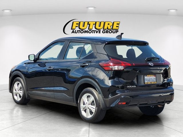 2025 Nissan Kicks Play S
