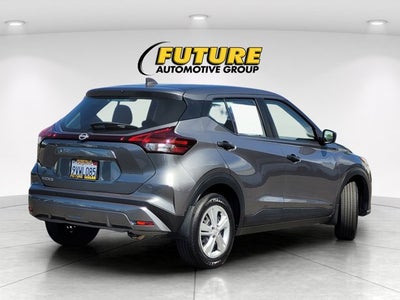 2025 Nissan Kicks Play S