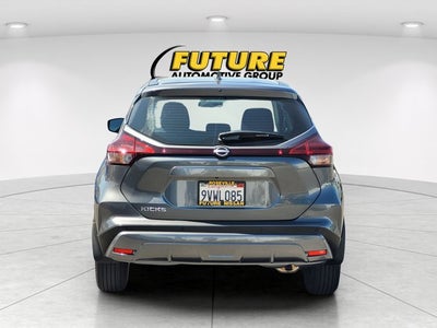 2025 Nissan Kicks Play S