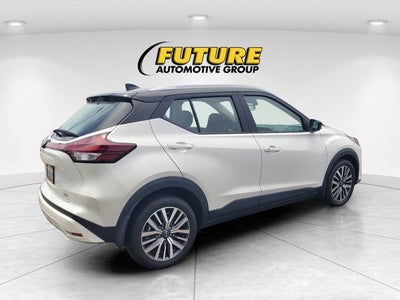 2023 Nissan Kicks SV