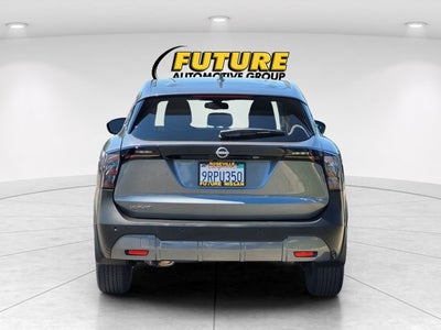2025 Nissan Kicks SV