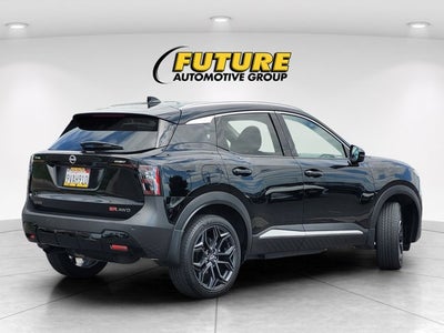 2025 Nissan Kicks SR