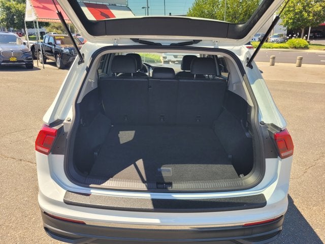 2023 Volkswagen Tiguan SE