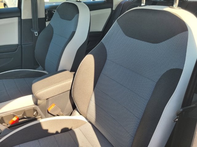 2025 Volkswagen Taos S