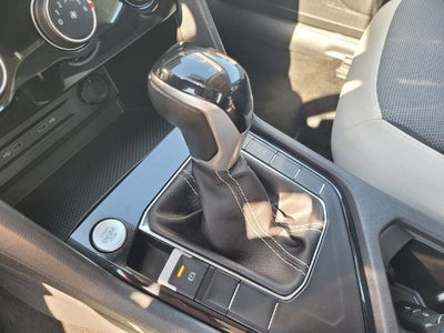 2025 Volkswagen Taos S