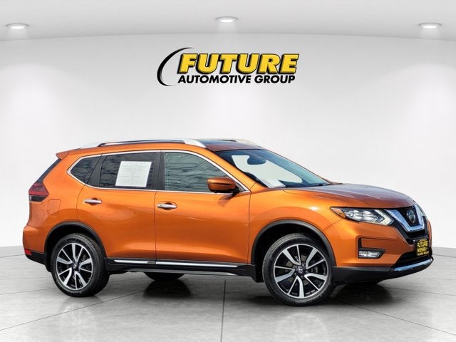 2020 Nissan Rogue SL