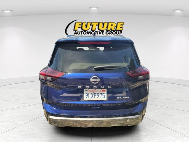 2024 Nissan Rogue SL