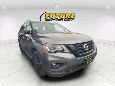 2018 Nissan Pathfinder SL
