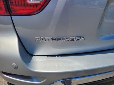 2019 Nissan Pathfinder S