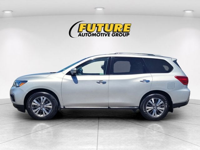2019 Nissan Pathfinder S