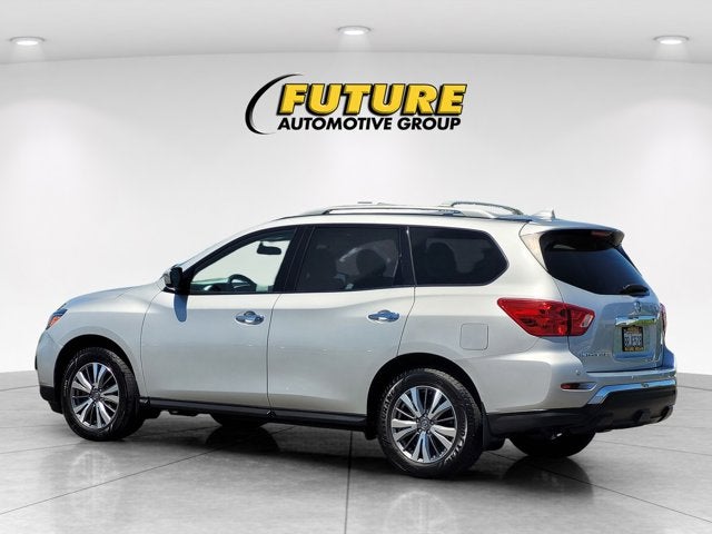 2019 Nissan Pathfinder S