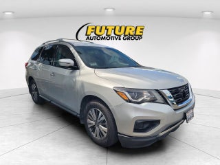 2019 Nissan Pathfinder S