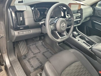 2022 Nissan Pathfinder S