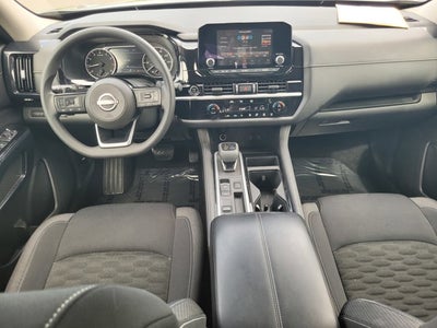 2022 Nissan Pathfinder S