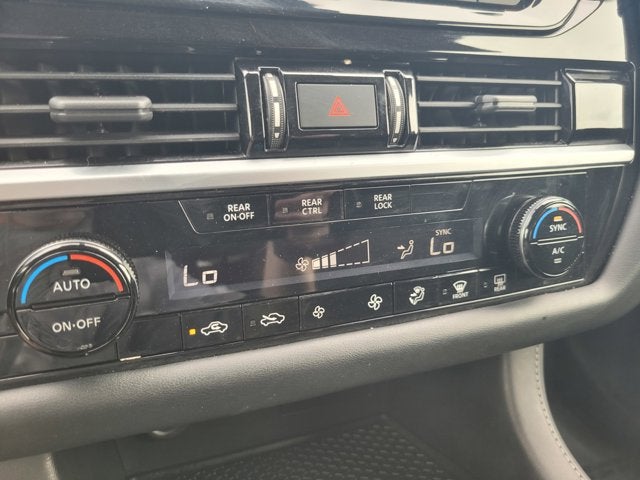 2022 Nissan Pathfinder S