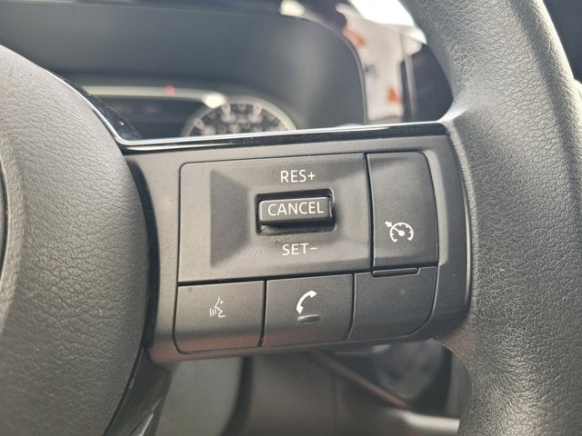 2022 Nissan Pathfinder S