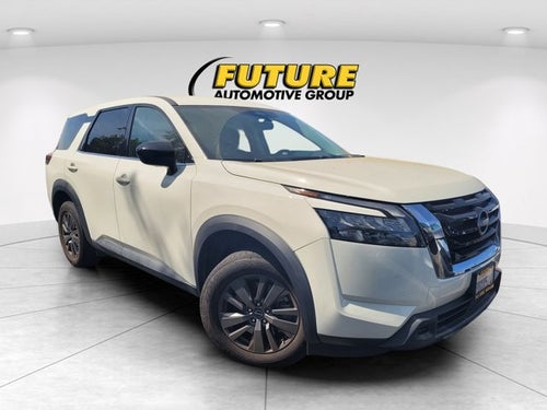 2023 Nissan Pathfinder S