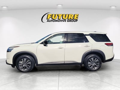 2024 Nissan Pathfinder S