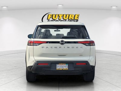2024 Nissan Pathfinder S
