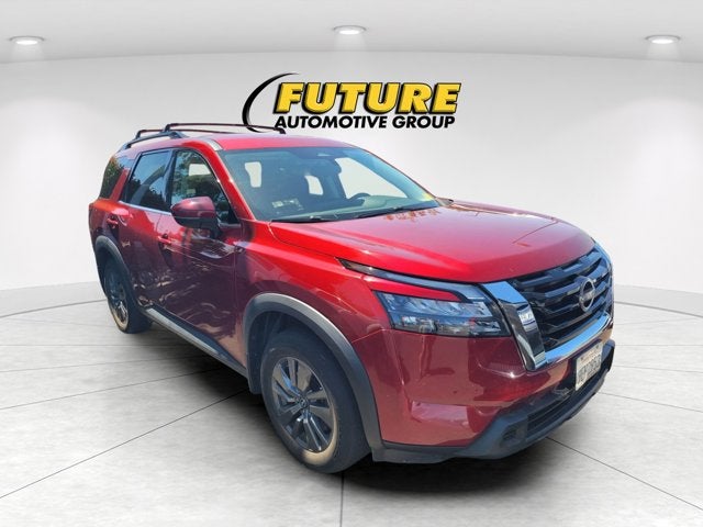 2023 Nissan Pathfinder SV