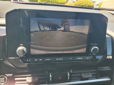 2023 Nissan Pathfinder SV