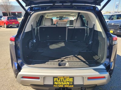 2022 Nissan Pathfinder Platinum