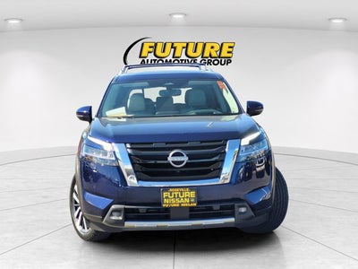 2022 Nissan Pathfinder Platinum