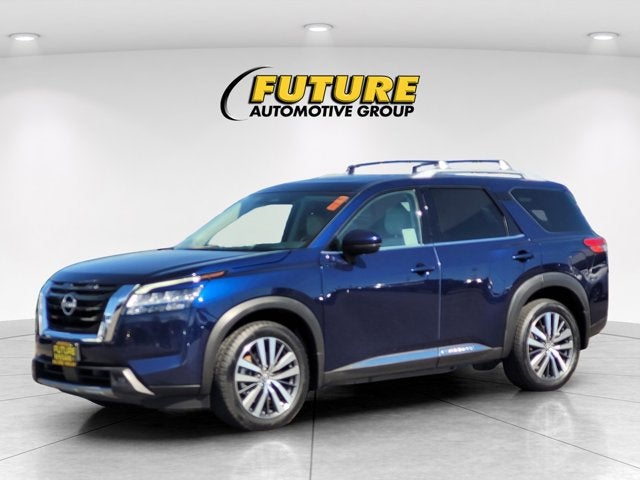 2022 Nissan Pathfinder Platinum