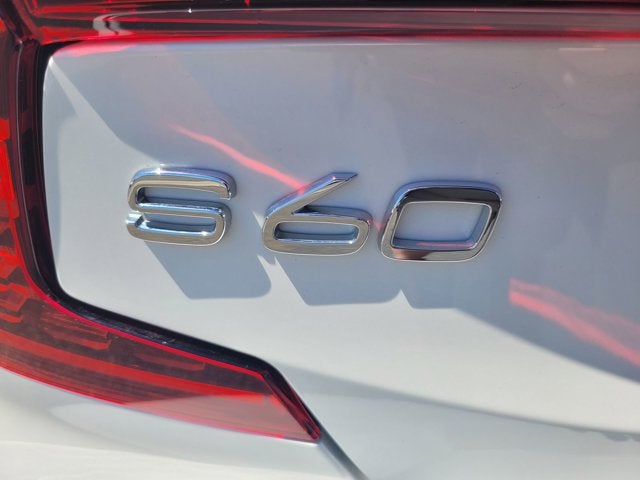 2024 Volvo S60 Core Dark Theme
