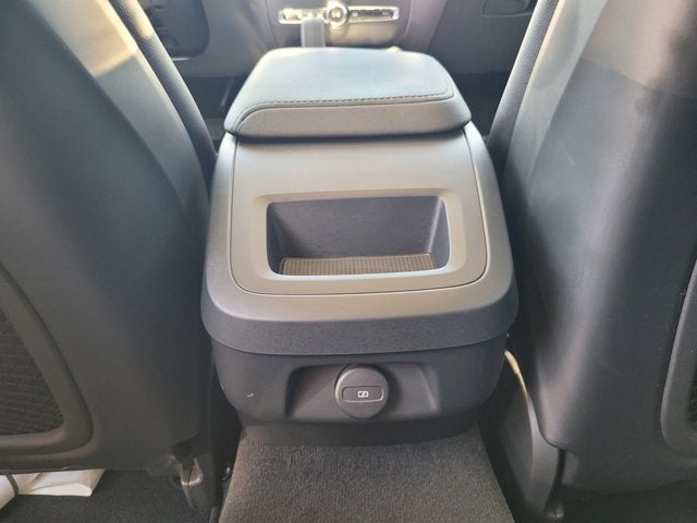 2024 Volvo S60 Core Dark Theme