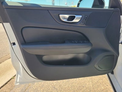 2024 Volvo S60 Core Dark Theme
