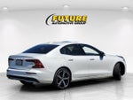 2024 Volvo S60 Core Dark Theme