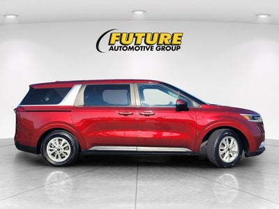 2022 Kia Carnival LXS