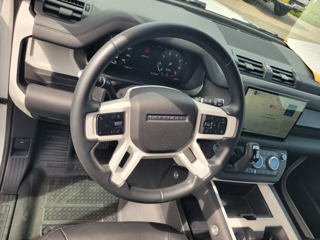 2025 Land Rover Defender S