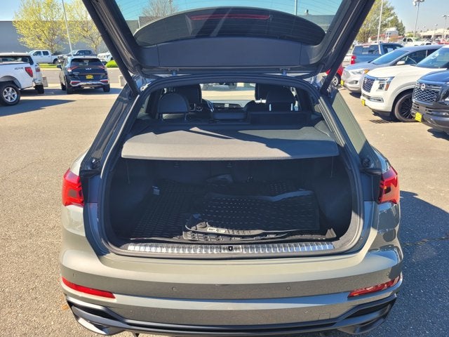 2020 Audi Q3 S line Prestige