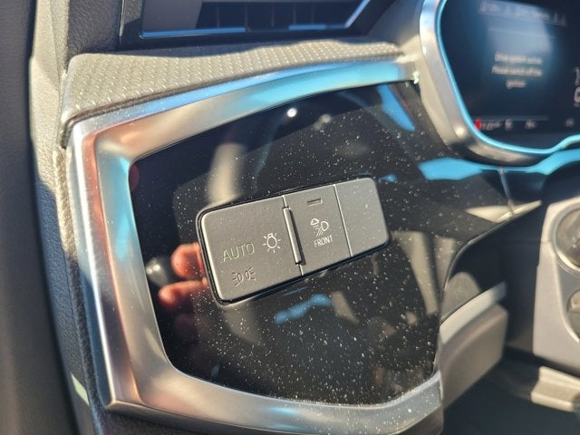 2020 Audi Q3 S line Prestige