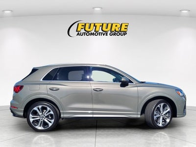 2020 Audi Q3 S line Prestige