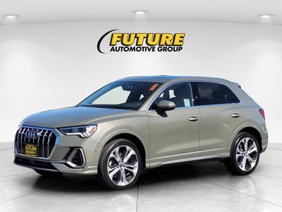 2020 Audi Q3 S line Prestige