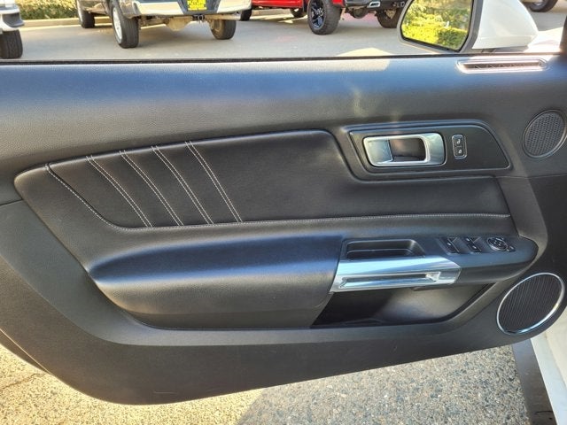 2021 Ford Mustang Base