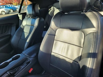 2021 Ford Mustang Base