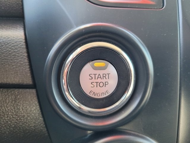 2022 Nissan Titan SV