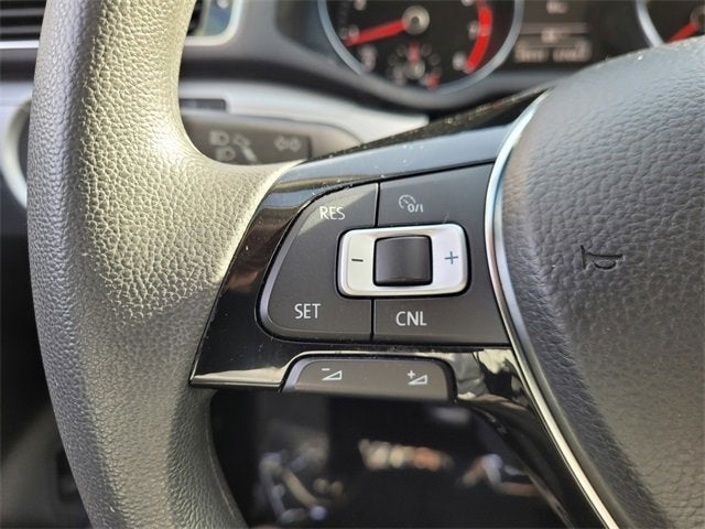 2018 Volkswagen Passat 2.0T S