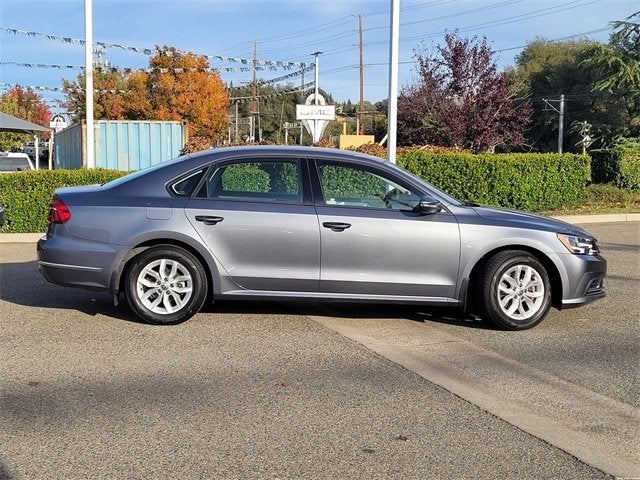 2018 Volkswagen Passat 2.0T S