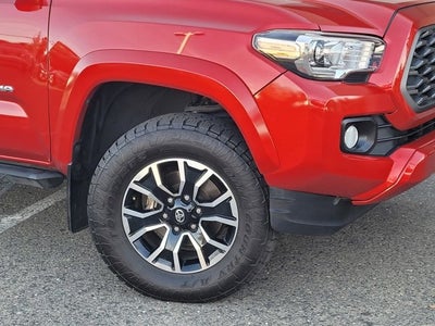 2022 Toyota Tacoma TRD Sport DCAB 4WD w/Tech Package