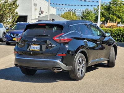 2023 Nissan Murano SV