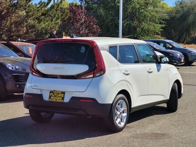 2022 Kia Soul LX